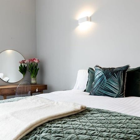 Beautiful 4 Bed Flat In Perfect Central Location Glasgow Ngoại thất bức ảnh