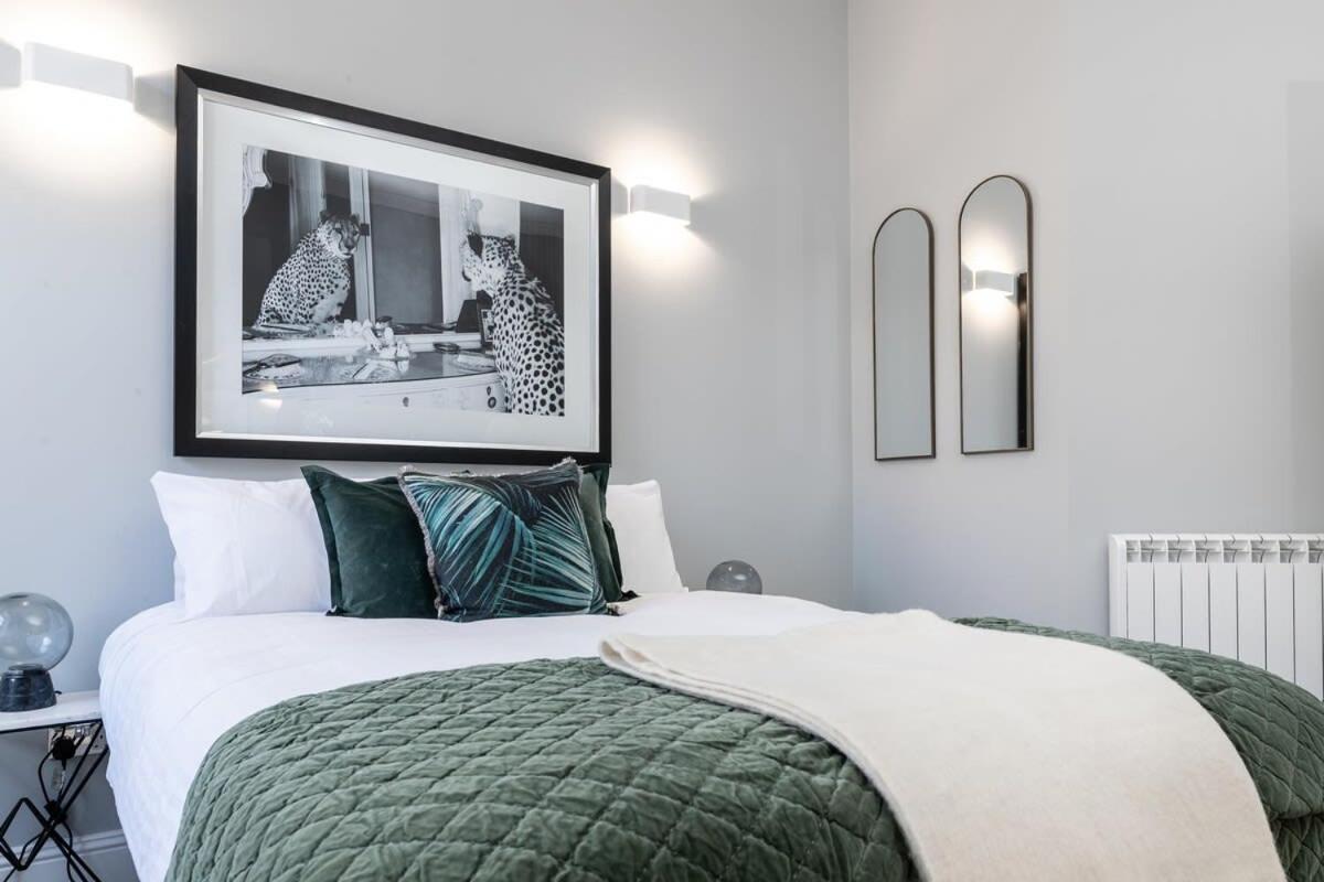Beautiful 4 Bed Flat In Perfect Central Location Glasgow Ngoại thất bức ảnh