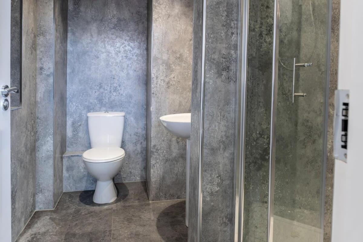 Beautiful 4 Bed Flat In Perfect Central Location Glasgow Ngoại thất bức ảnh